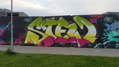 Graffiti Wall in Copenhagen - Photo by dumberone