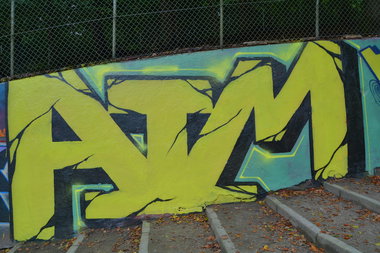 Graffiti Wall - Photo by dumberone