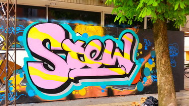 Graffiti Wall - Photo by dumberone