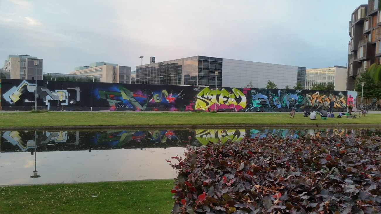 Graffiti Wall in Copenhagen - Photo by dumberone