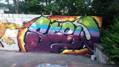 Graffiti Wall - Photo by dumberone