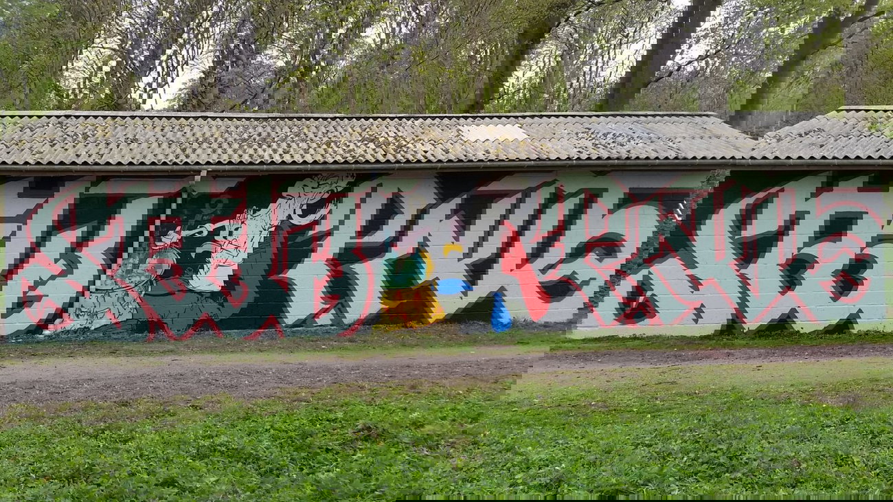 Graffiti Wall - Photo by dumberone