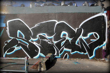 Graffiti Wall - Photo by dumberone