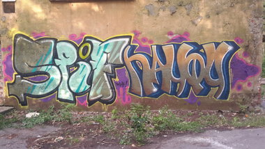 Graffiti Wall - Photo by dzik - spif, 170, dnb