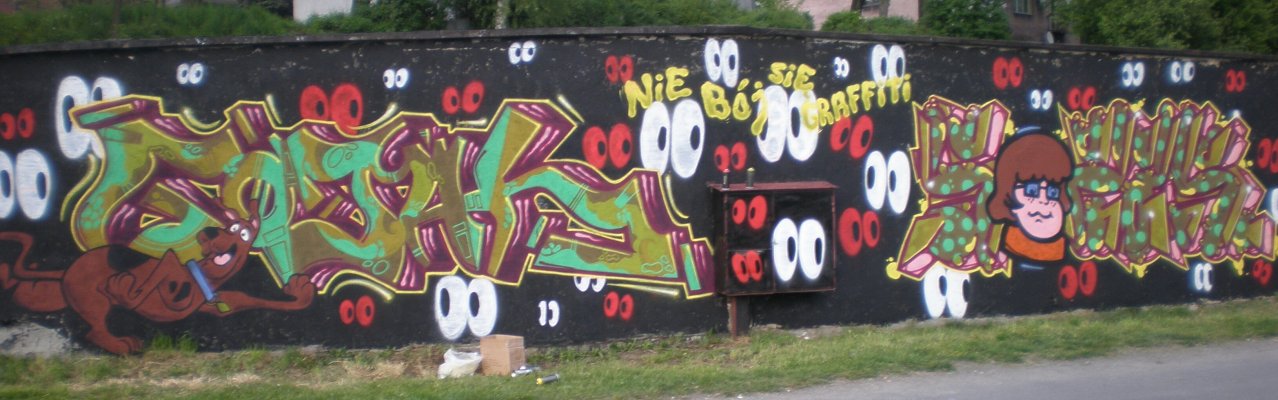 Graffiti Wall - Photo by dzik - hayog, sugar