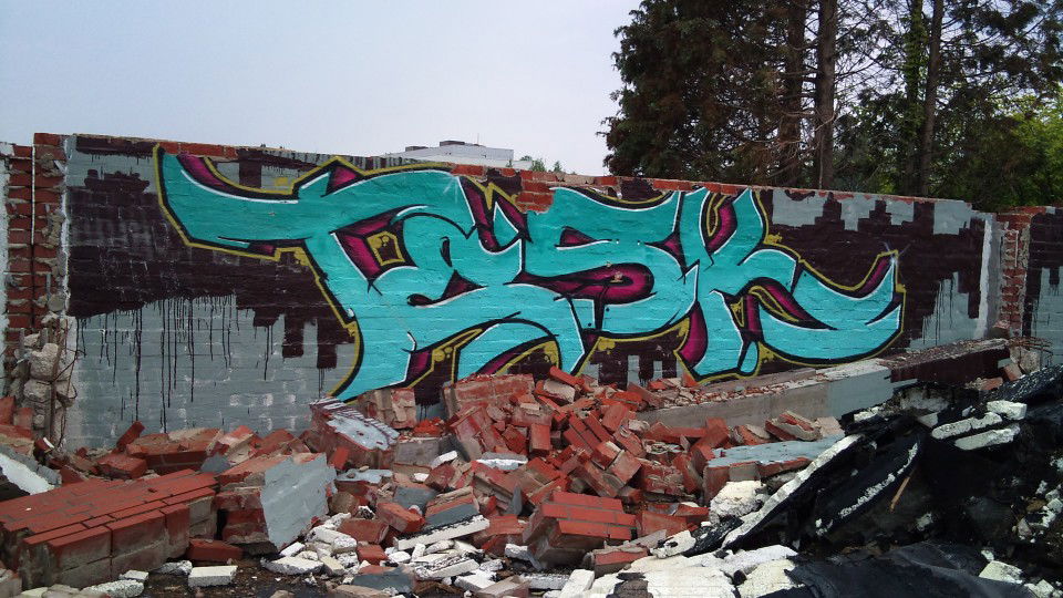 Graffiti Wall in Germany - Photo by edding3000 - tesk (2012)