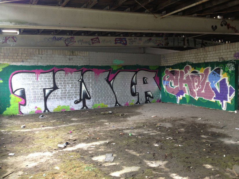 Graffiti Wall in Germany - Photo by edding3000 - Shole, Tesla (2013)