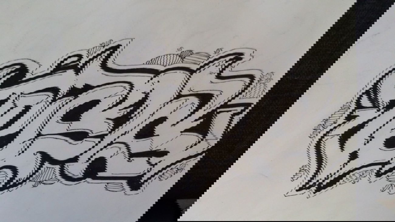 Graffiti Sketch - Photo by edding3000 - tesla (2014)