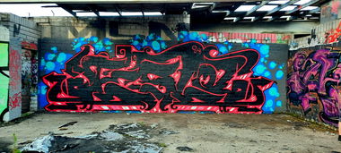 Graffiti Wall - Photo by edding3000 (2021)