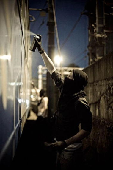 Graffiti Artwork - Photo by edson