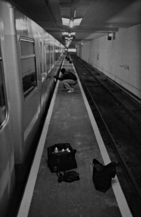 Graffiti Artwork - Photo by edson