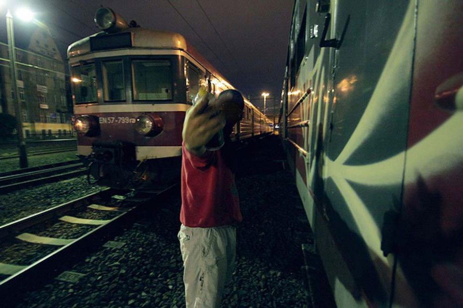 Graffiti Artwork in Poland - Photo by edson