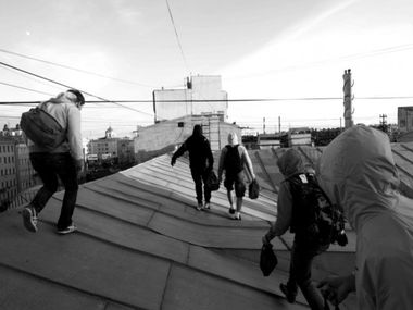 Graffiti Artwork - Photo by edson