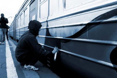 Graffiti Artwork - Photo by edson