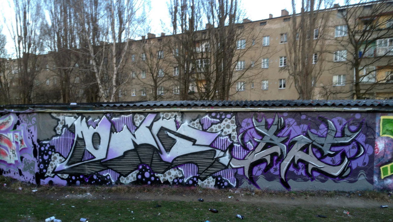 Graffiti Wall - Photo by egal098 - bz, ong