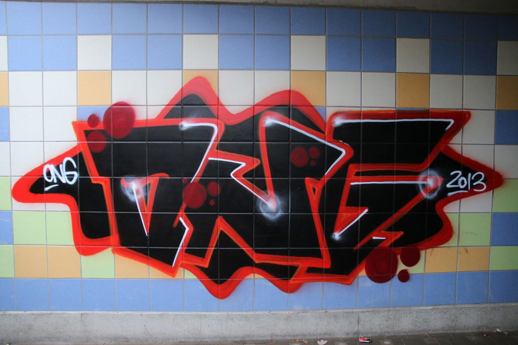 Graffiti Wall - Photo by egal098 - ong