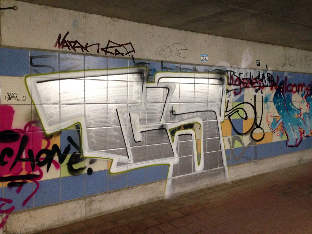 Graffiti Wall - Photo by egal098 - tcs