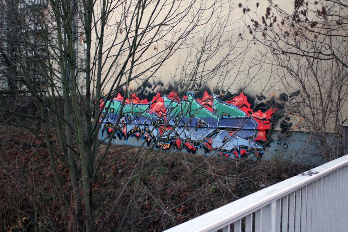 Graffiti Wall - Photo by egal098 - ong, wds