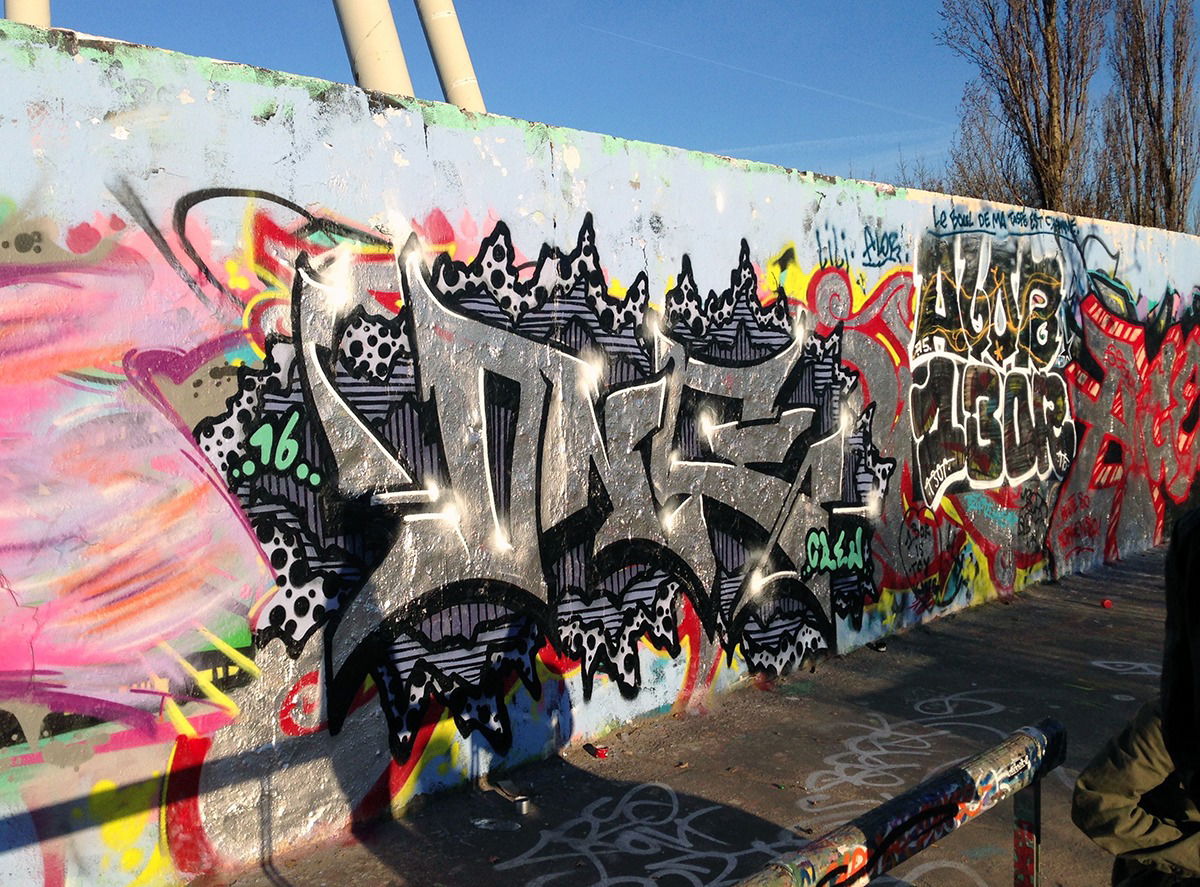 Graffiti Wall - Photo by egal098 - ong