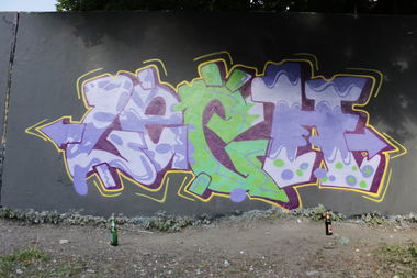 Graffiti Wall - Photo by eiersalat - lech, köln