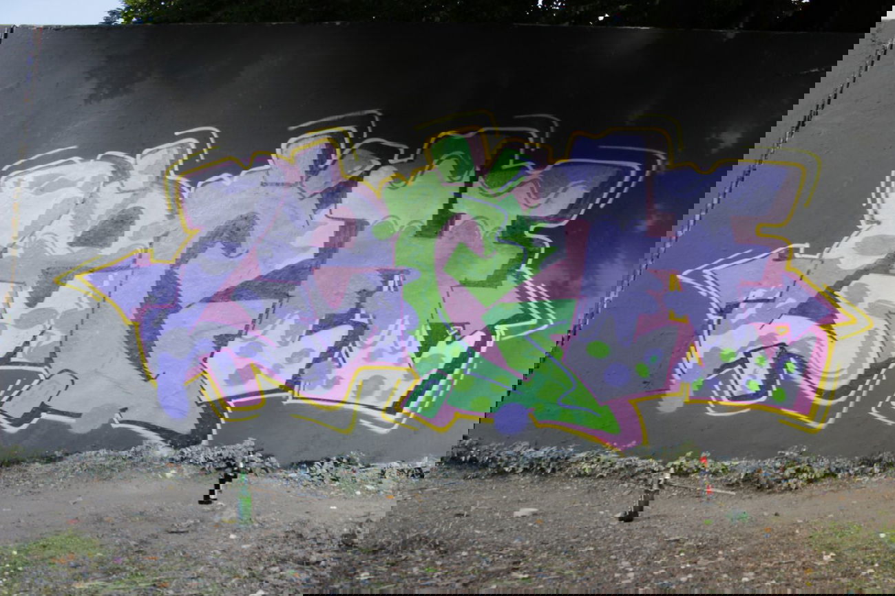 Graffiti Wall - Photo by eiersalat - lech, köln