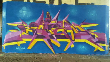 Graffiti Wall in Toru - Photo by ekison (2015)