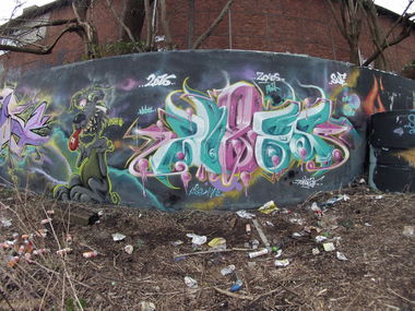 Graffiti Wall - Photo by ekszer - mutch, zoxes, hamburg (2016)