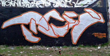 Graffiti Wall in Gmina Turek - Photo by eliano1 (2015)