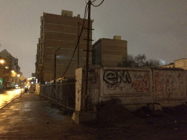 Graffiti Bombing - Photo by em