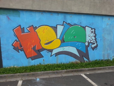 Graffiti Wall - Photo by emilyerdbeere - hello