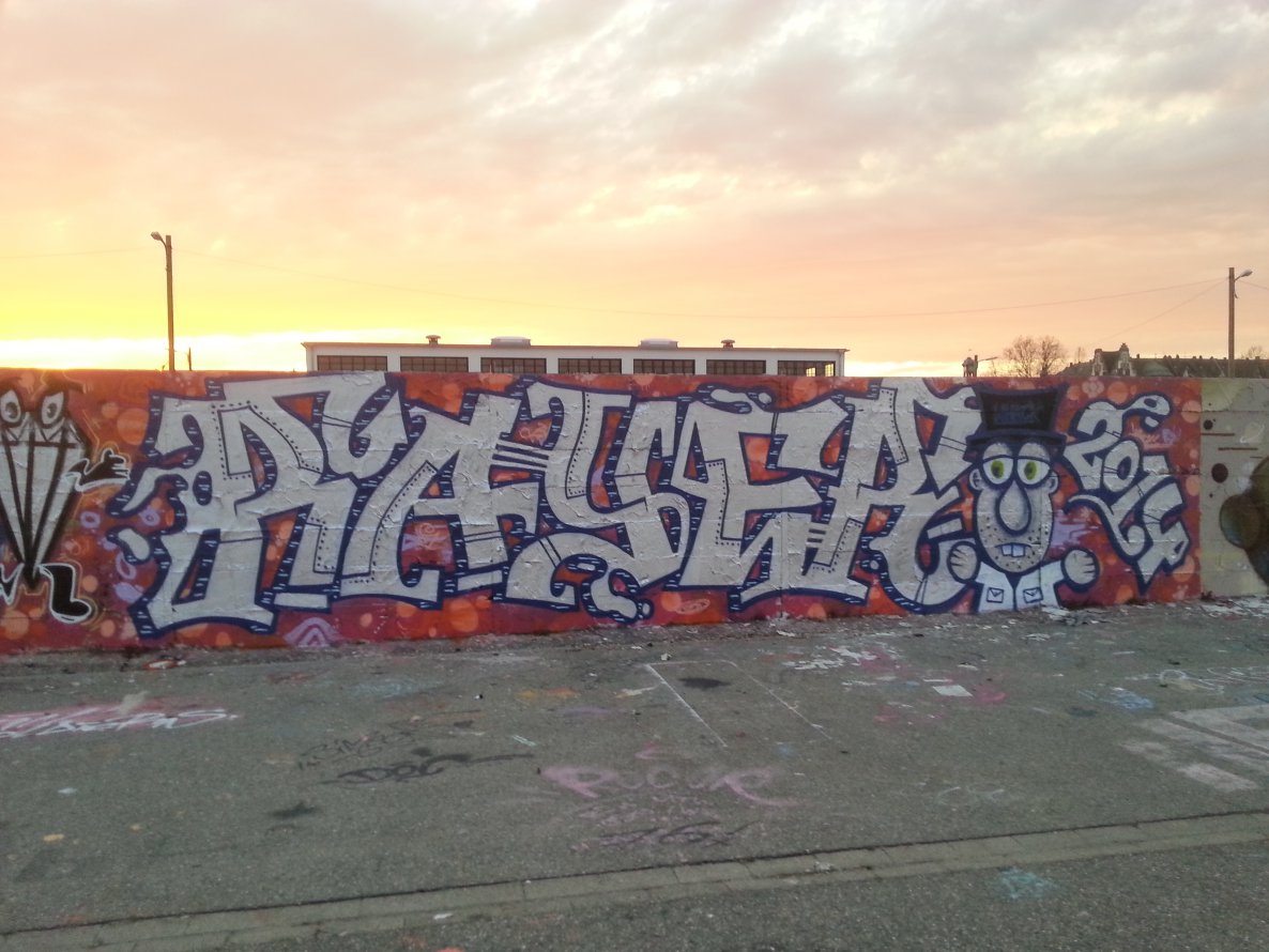 Graffiti Wall - Photo by emilyerdbeere - rayer, karlsruhe