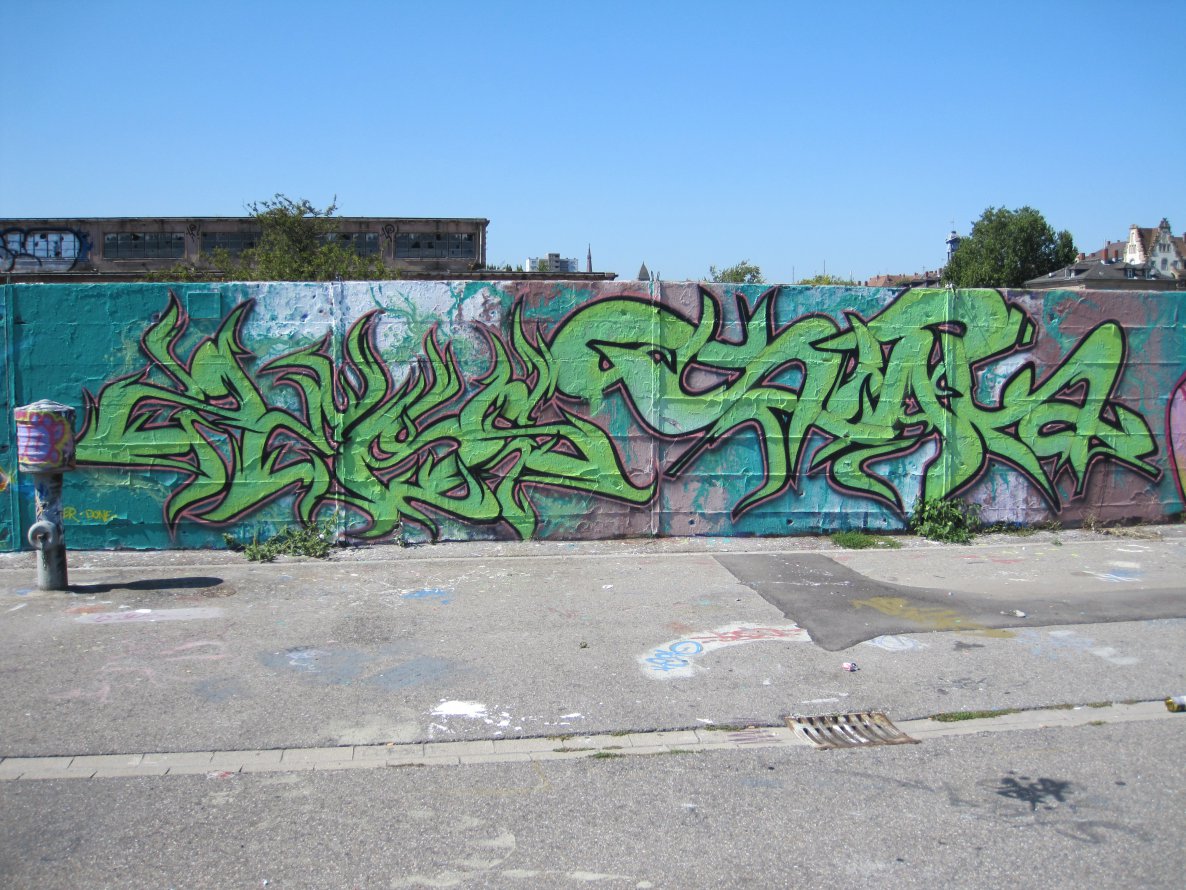 Graffiti Wall - Photo by emilyerdbeere - zebs, siak, karlsruhe