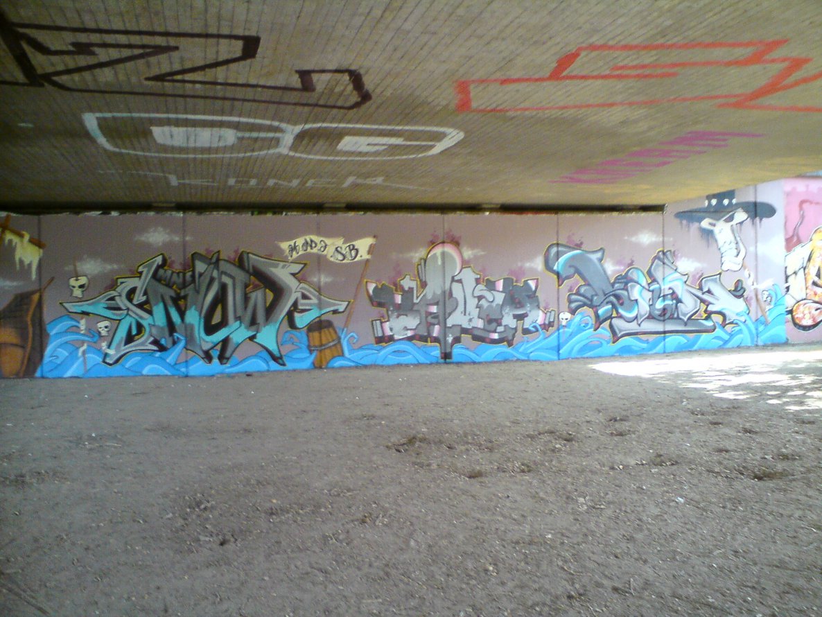 Graffiti Wall - Photo by emilyerdbeere - bauch, sion, karlsruhe