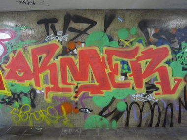 Graffiti Bombing - Photo by emilyerdbeere - ormer, karlsruhe