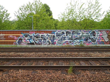 Graffiti Bombing - Photo by emilyerdbeere - techo, 3gon, karlsruhe