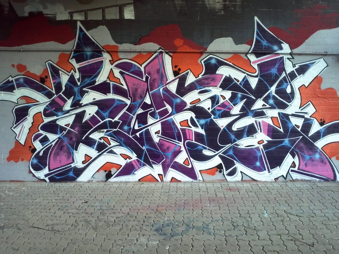 Graffiti Wall - Photo by emilyerdbeere - sure, karlsruhe