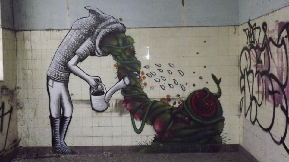 Graffiti Street Art in Sheffield - Photo by emma