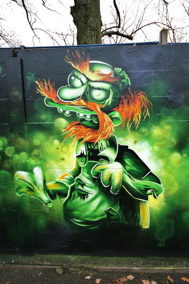 Graffiti Wall - Photo by emon - Emon (2013)