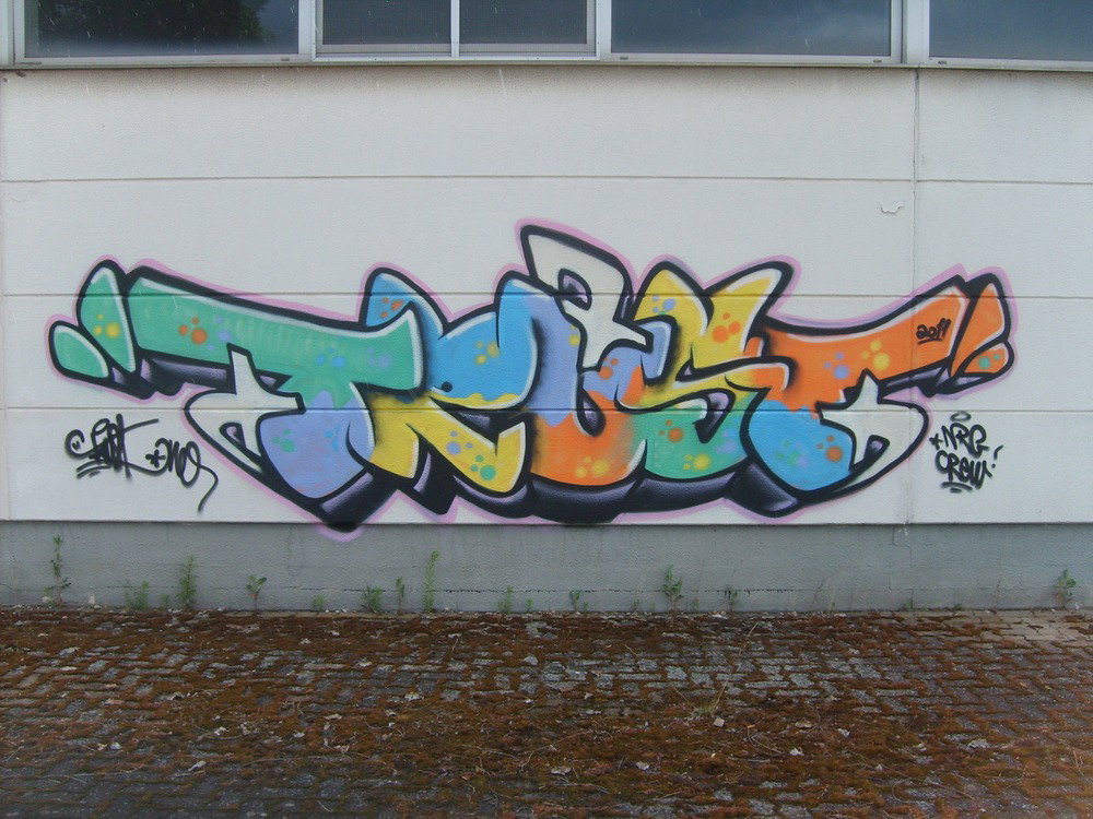 Graffiti Wall - Photo by energis - Trust, NRG (2011)