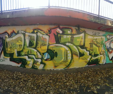 Graffiti Wall - Photo by energis - Trust (2016)