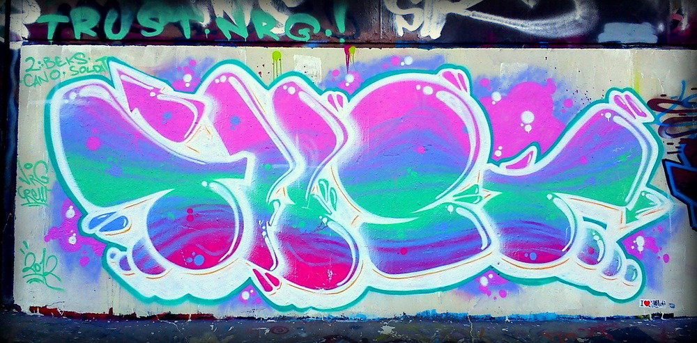 Graffiti Wall - Photo by energis - Trust, NRG (2012)