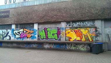 Graffiti Wall - Photo by energis - TUT, Miagi, Slum (2014)