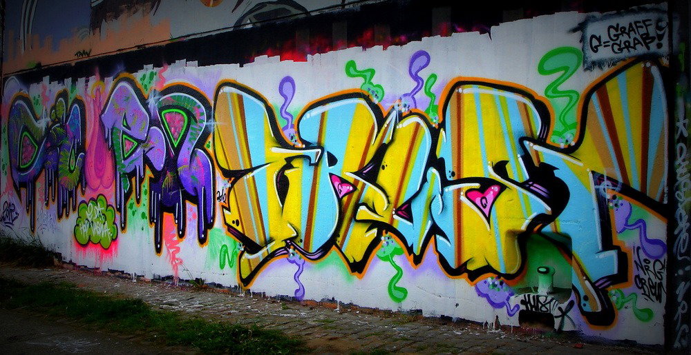 Graffiti Wall - Photo by energis - Cien, Trust, NRG (2012)
