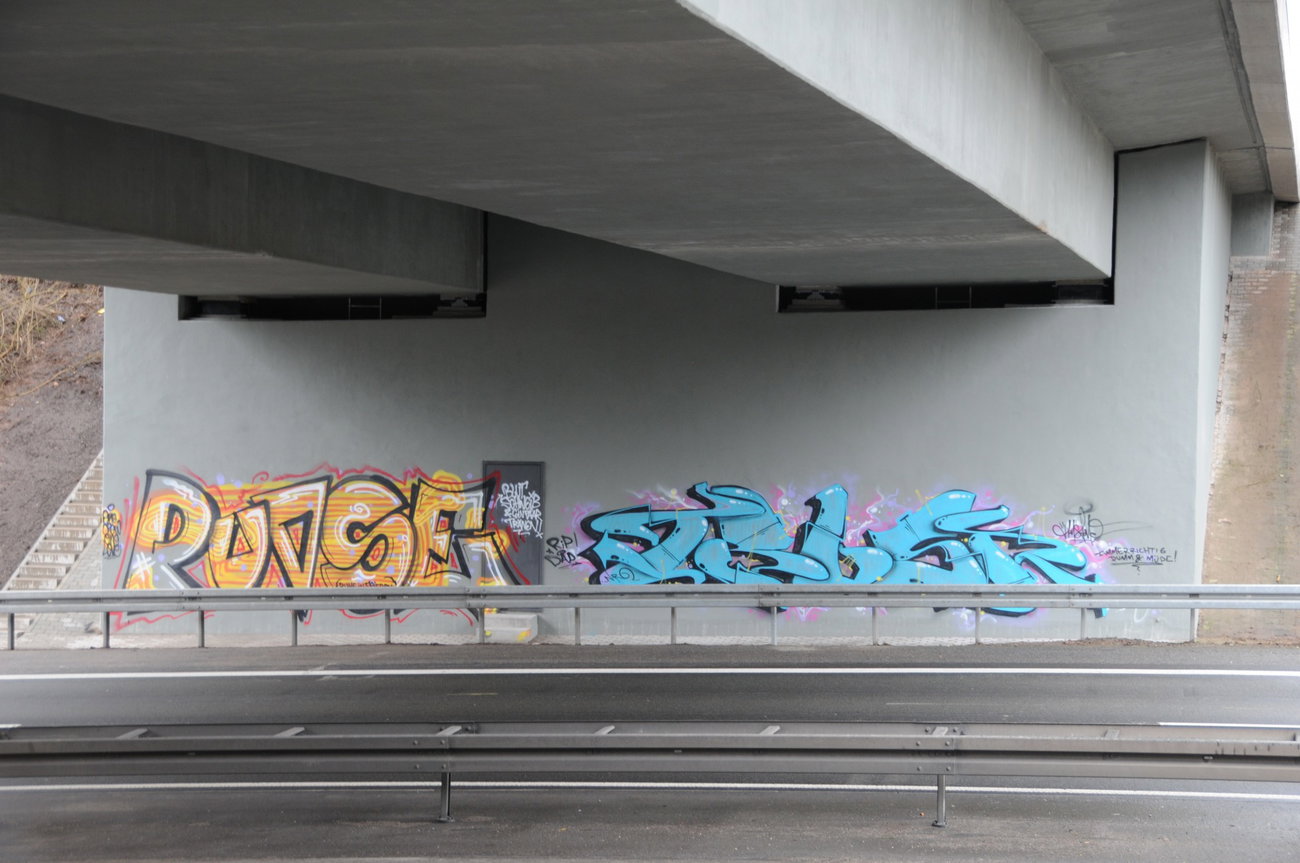 Graffiti Wall - Photo by energis - Pulse, Trust (2015)