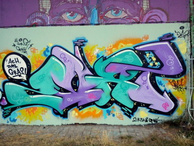 Graffiti Wall - Photo by energis - Trust, NRG (2012)