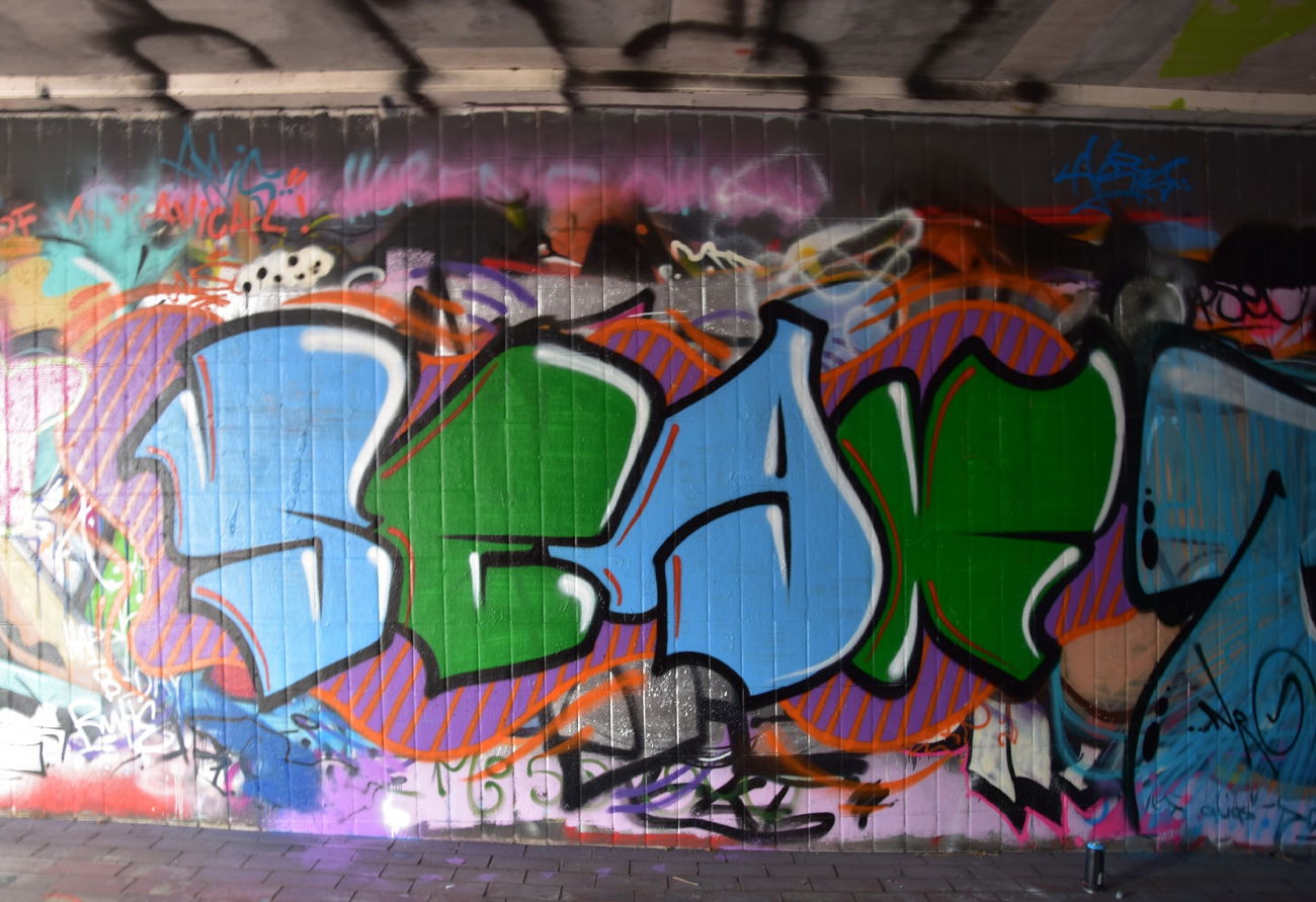 Graffiti Wall - Photo by energis - Seax (2016)