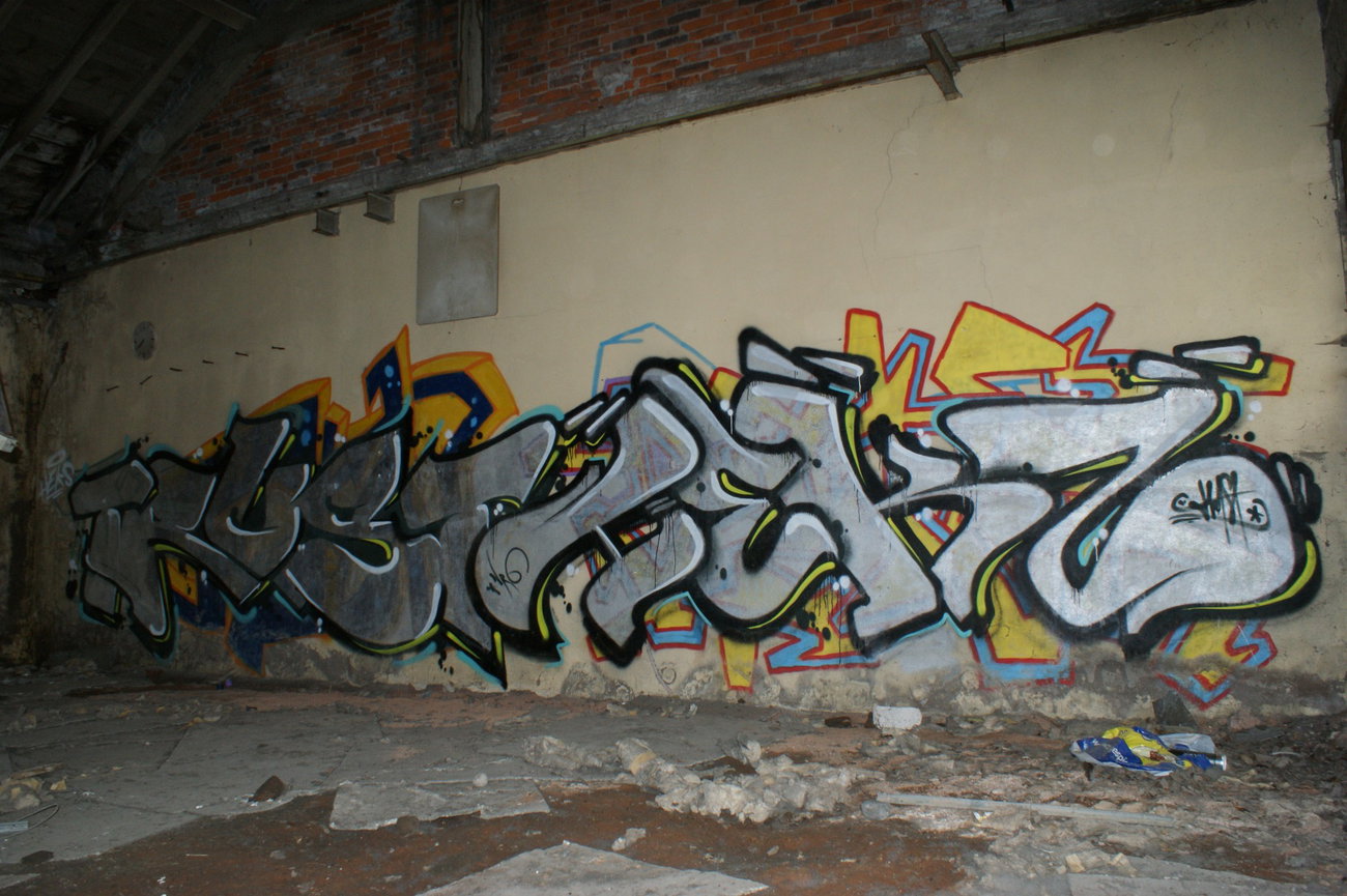 Graffiti Wall - Photo by energis - Trust, Heks (2015)