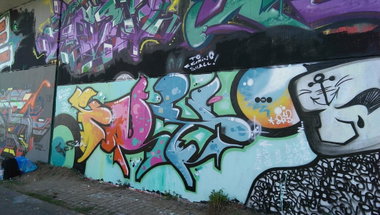 Graffiti Wall - Photo by energis - Trust, Trustone, Truestoned (2013)