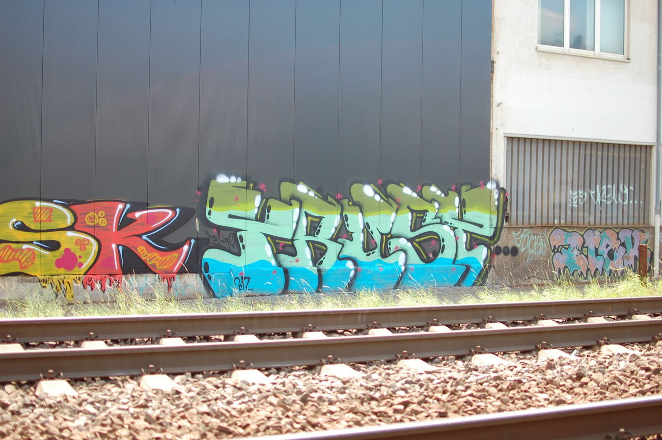 Graffiti Wall - Photo by energis - Trust (2017)
