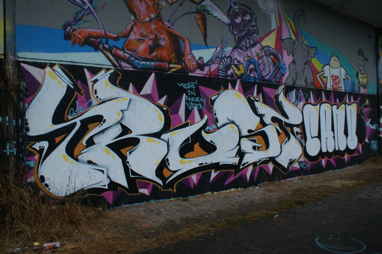 Graffiti Wall - Photo by energis - Trust, Cano, NRG (2015)